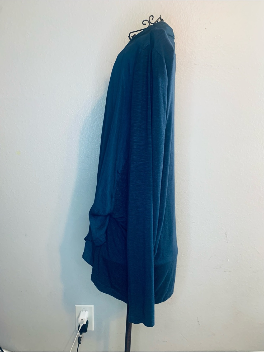Anthropologie DOLAN Women’s Navy Faux Wrap Long Sleeve Top. Size XL . SKU 048 - Picture 3 of 11
